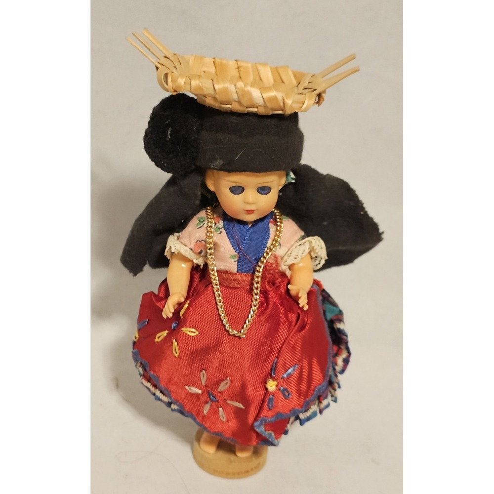 Vintage Traditional Portuguese Doll Nazare Portugal 7" Tall